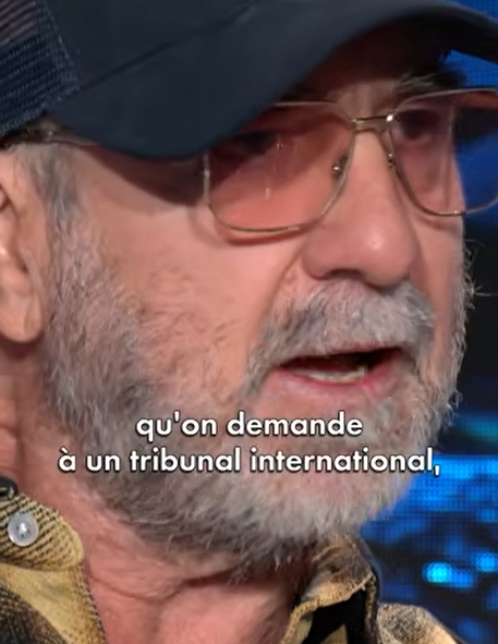 斗球直播在线观看-坎通纳：若总统发动战争必须第一个上前线，而不是派18岁孩子送死